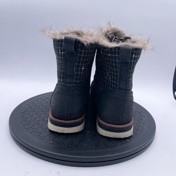 MUK LUKS Women's Sigrid Boot-Black/White/ Faux Fur Shoes Size 7 - Picture 3 of 8